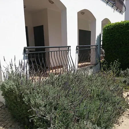 Apartment O Pomar, Large 2 Bedroom With A Short Distance To The Ocean Cabanas De Tavira